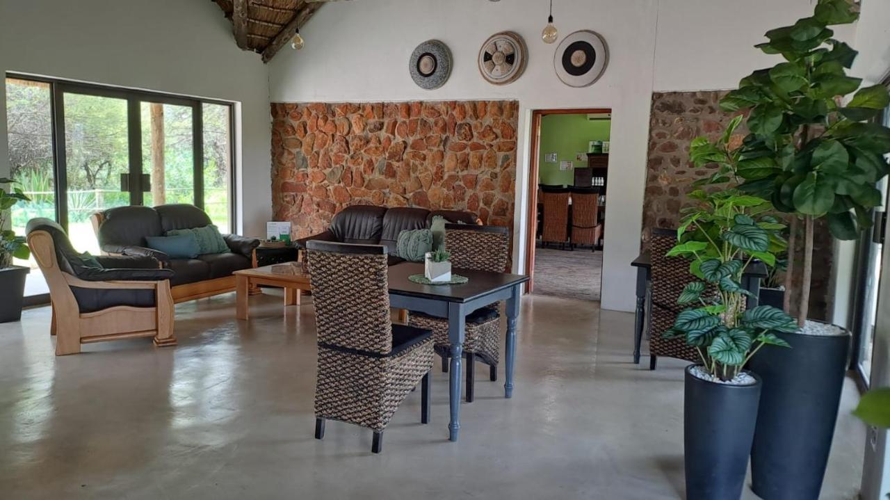 Iphofolo Lodge & Tented Camp Vivo Buitenkant foto