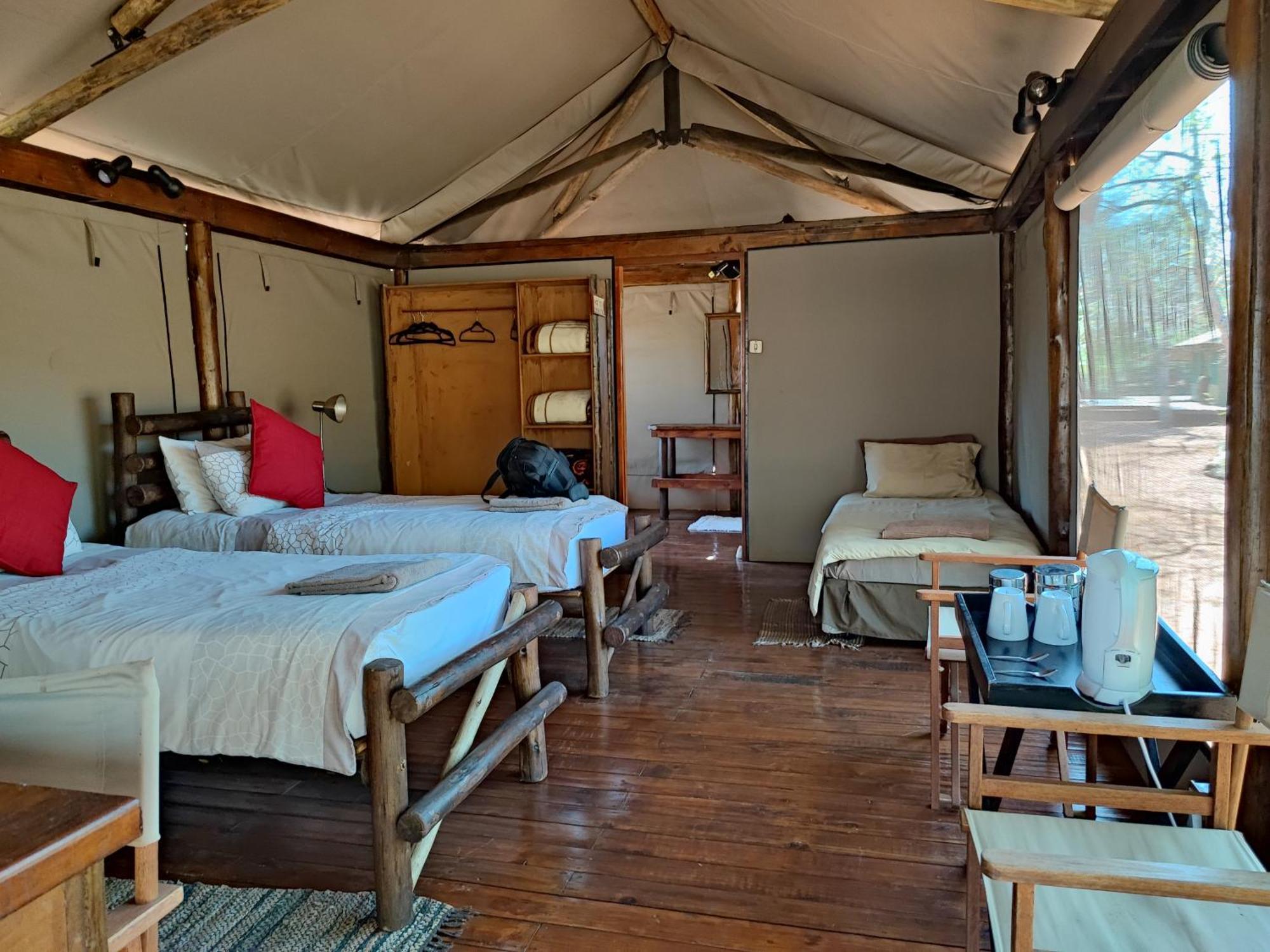 Iphofolo Lodge & Tented Camp Vivo Buitenkant foto
